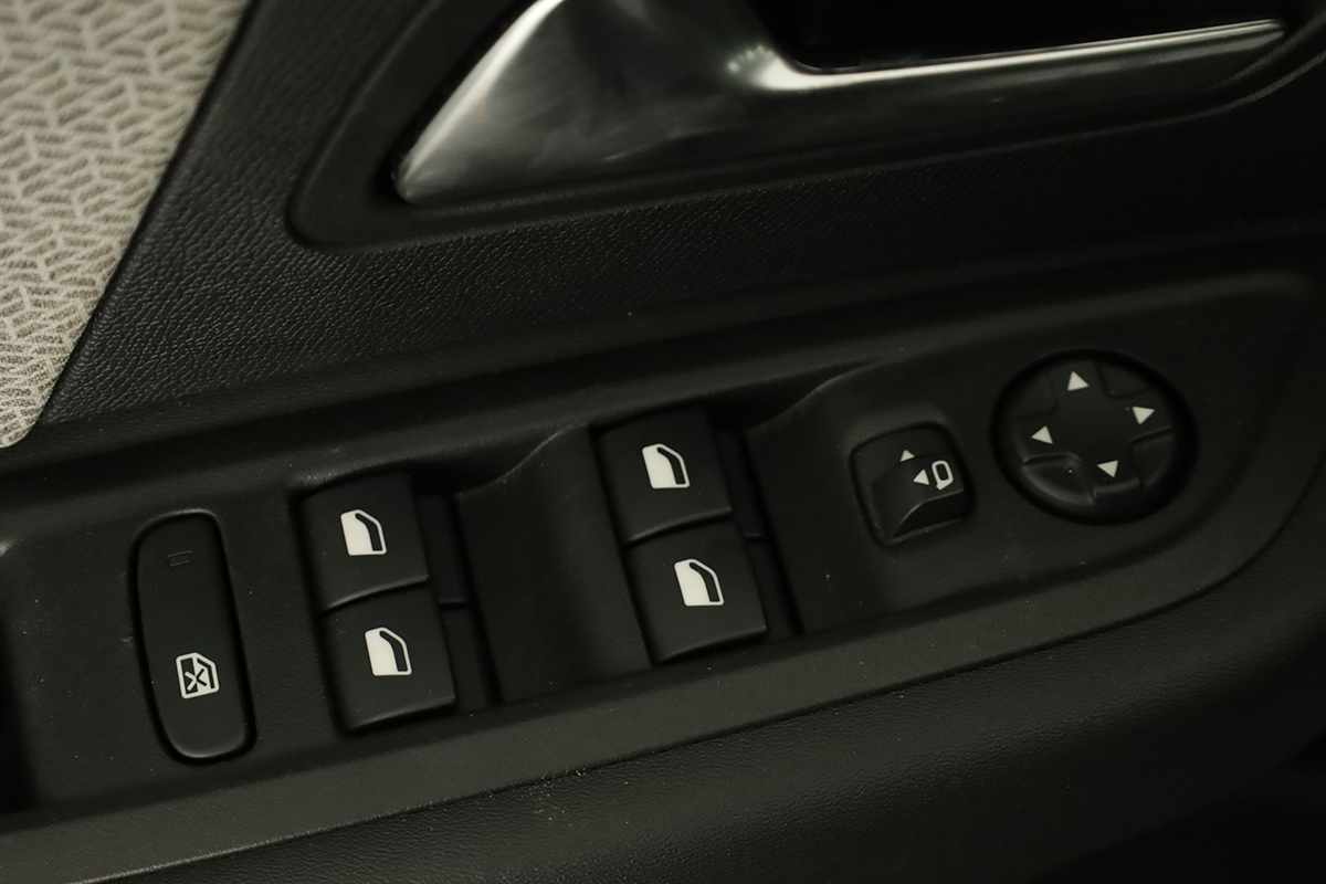 citroen-c4-2024-gasolina-1199cc