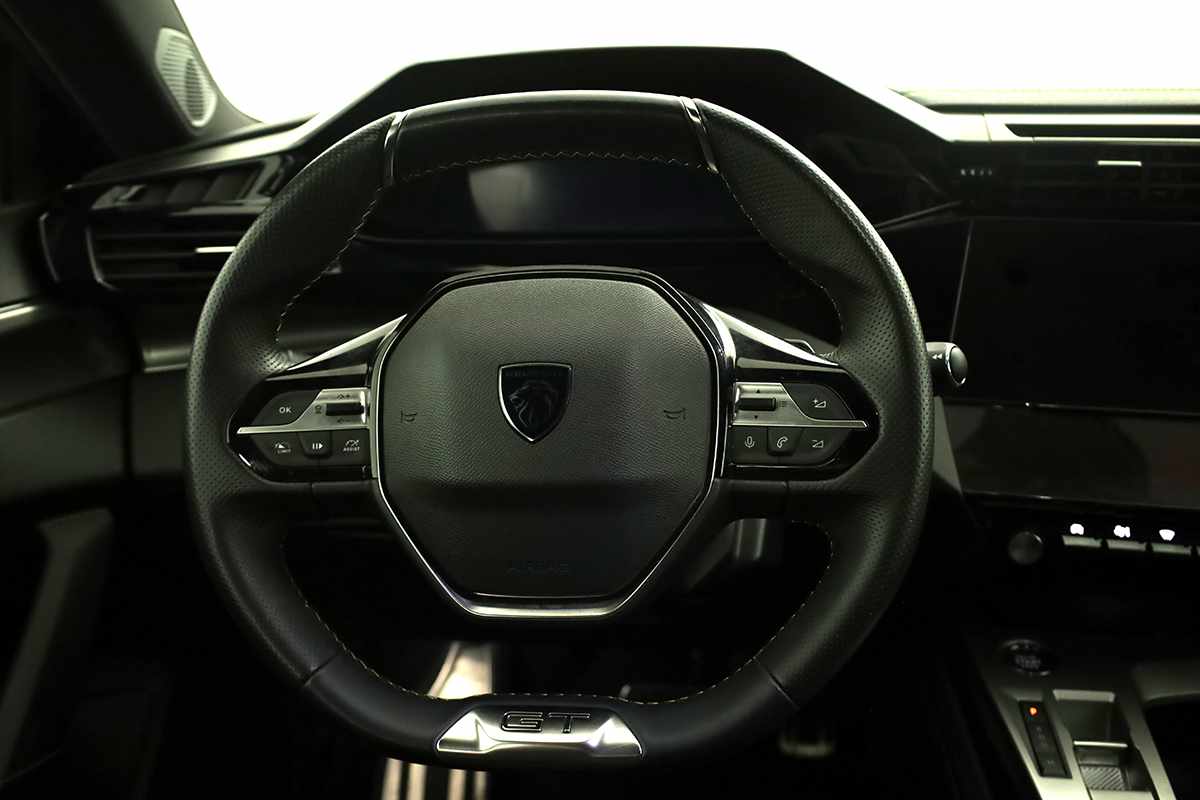 peugeot-308-2024-gasolina-1199cc