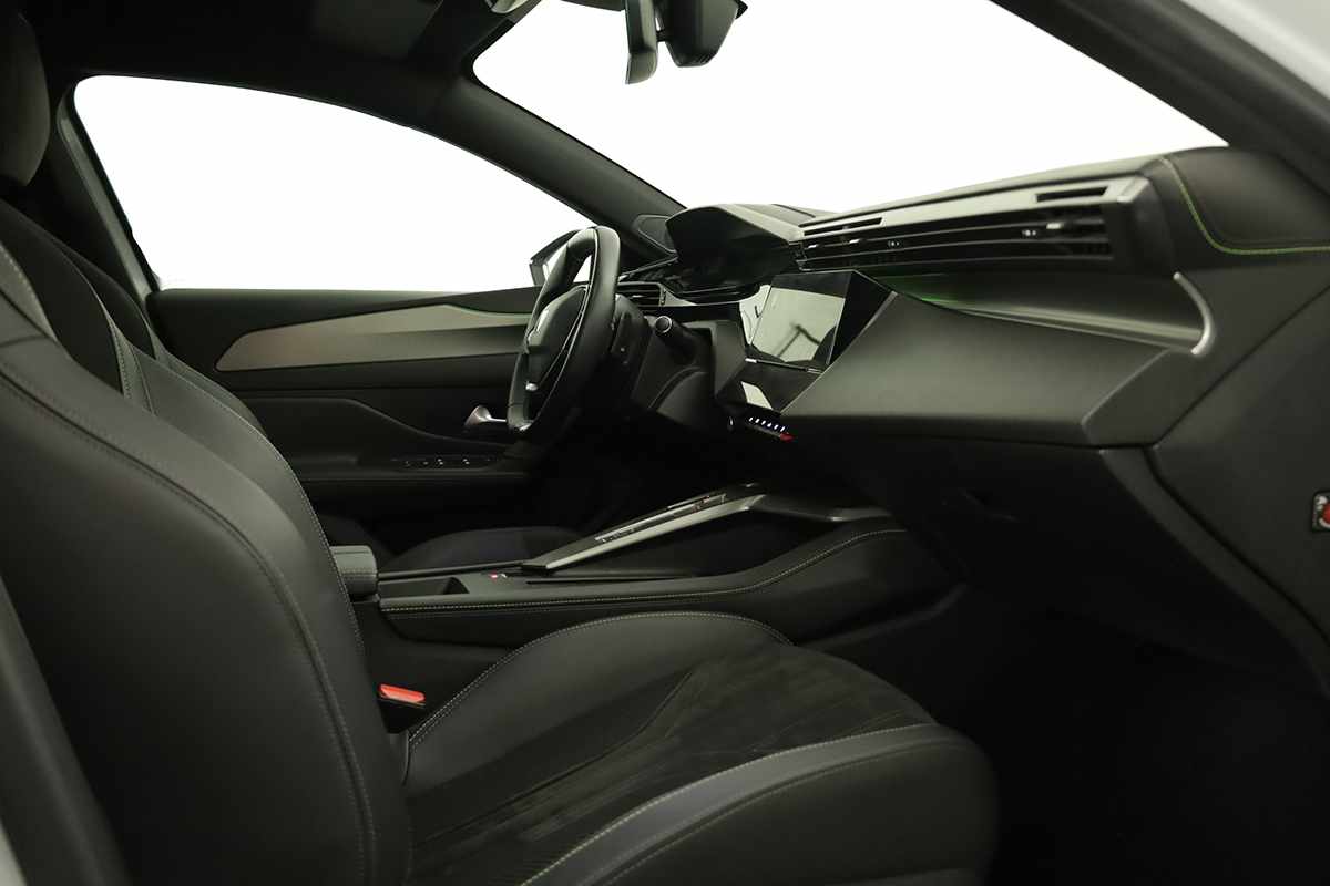 peugeot-308-2024-gasolina-1199cc