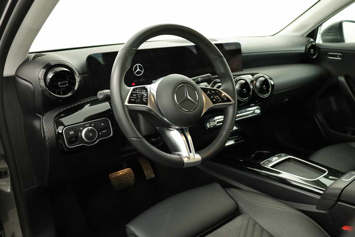 mercedes-benz-classe-a-2025-gasolina-1332cc