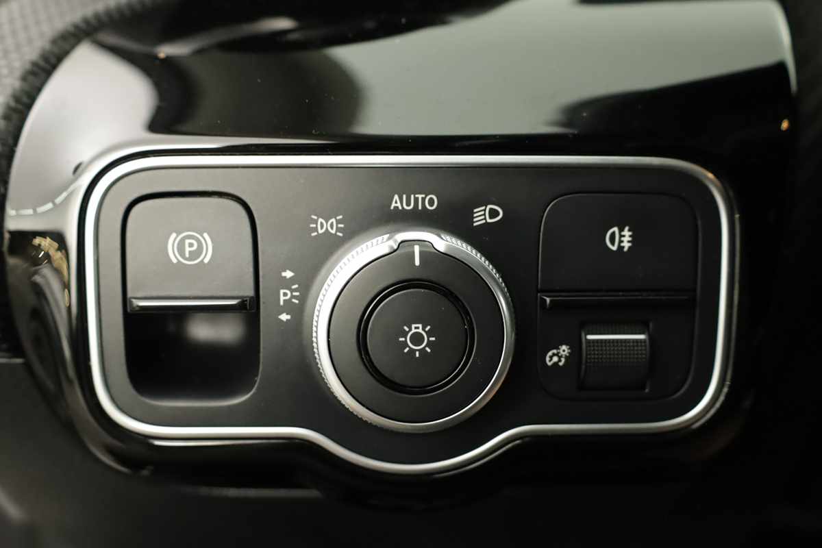 mercedes-benz-classe-a-2025-gasolina-1332cc