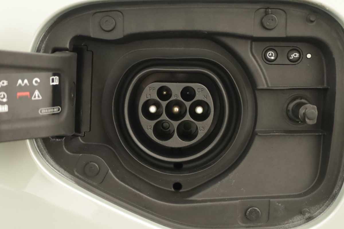 audi-q3-2024-hibrido-a-gasolina-1395cc