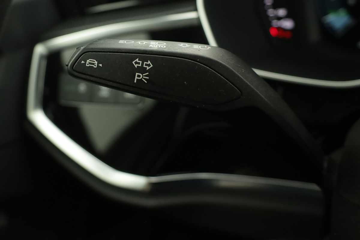 audi-q3-2024-hibrido-a-gasolina-1395cc
