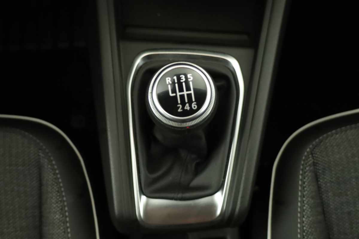 renault-captur-2023-gpl-999cc