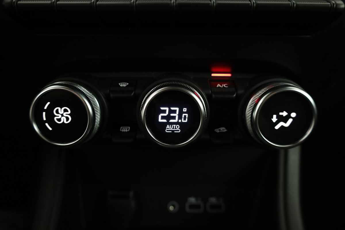 renault-captur-2023-gasolina-999cc