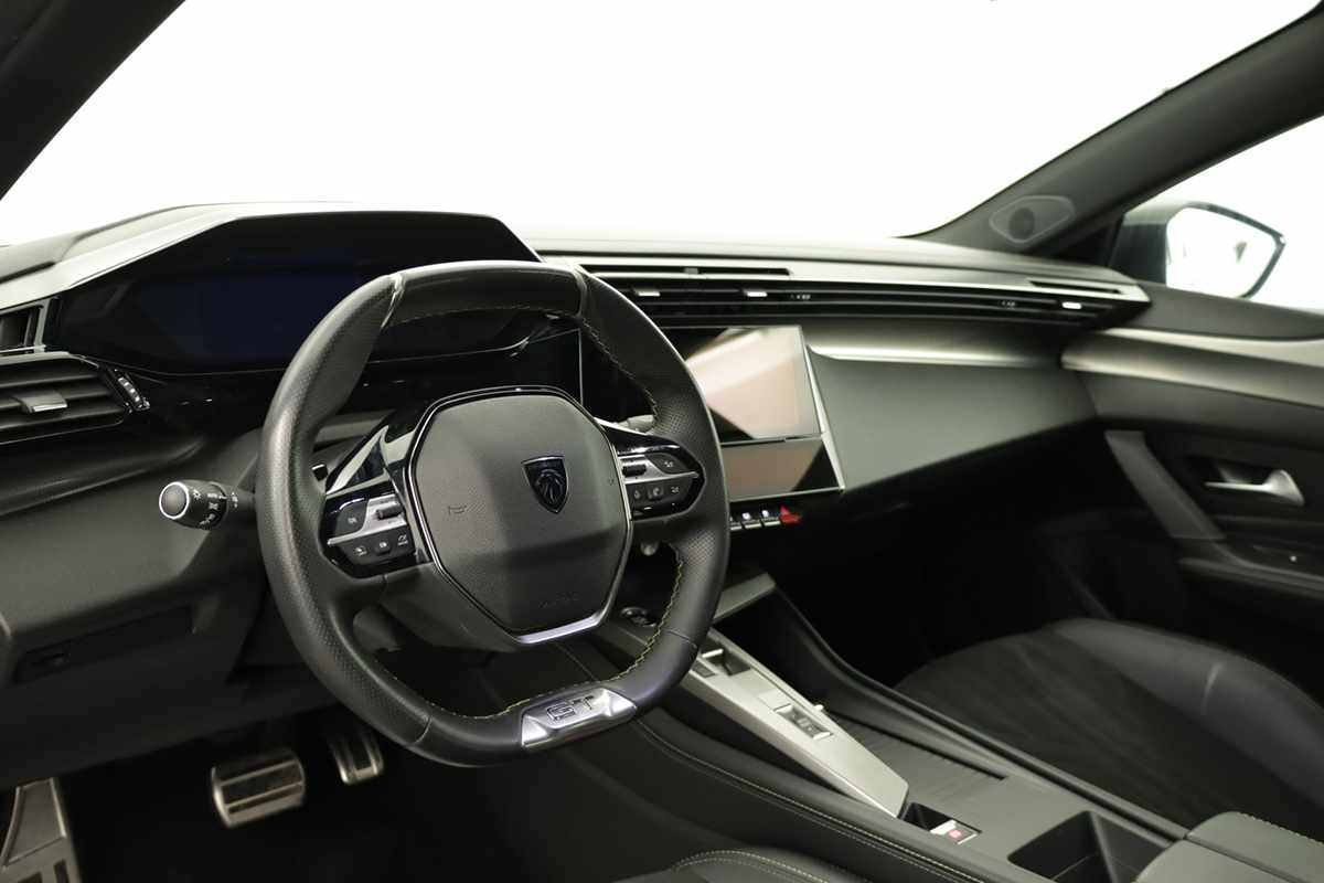 peugeot-308-2024-gasolina-1199cc