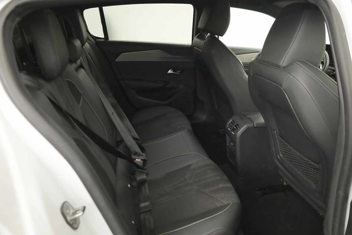 peugeot-308-2024-gasolina-1199cc