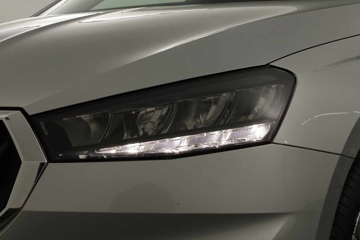 skoda-fabia-2025-gasolina-999cc