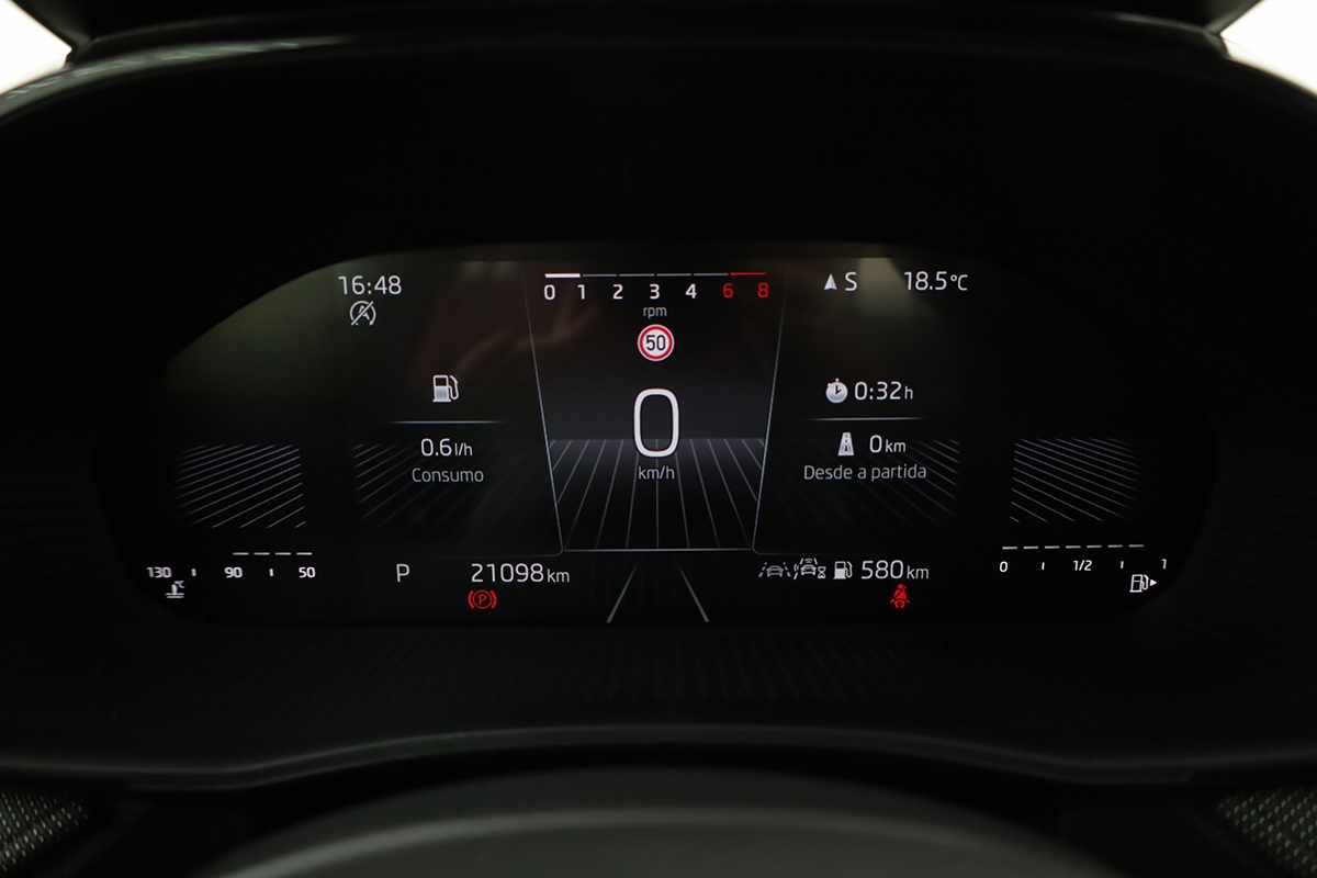skoda-fabia-2025-gasolina-999cc