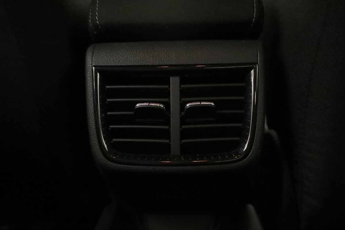 skoda-fabia-2025-gasolina-999cc