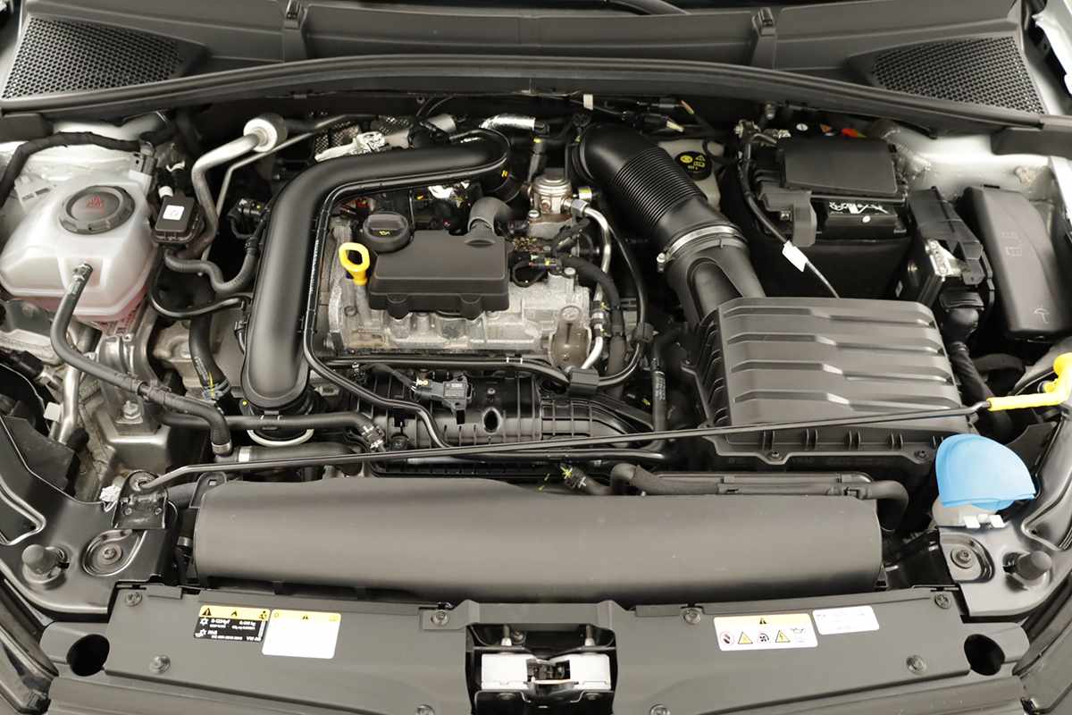 skoda-fabia-2025-gasolina-999cc