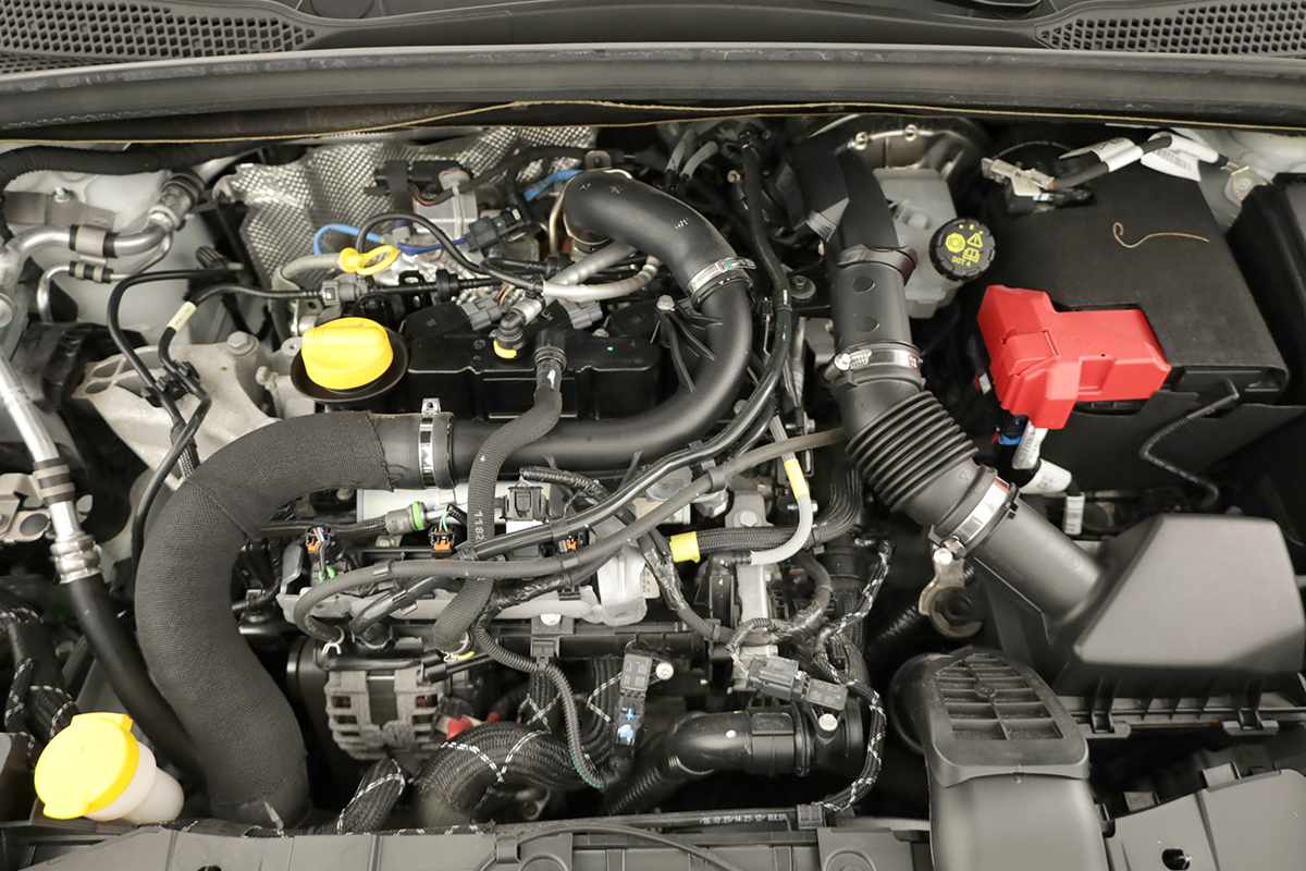 renault-captur-2024-gpl-999cc