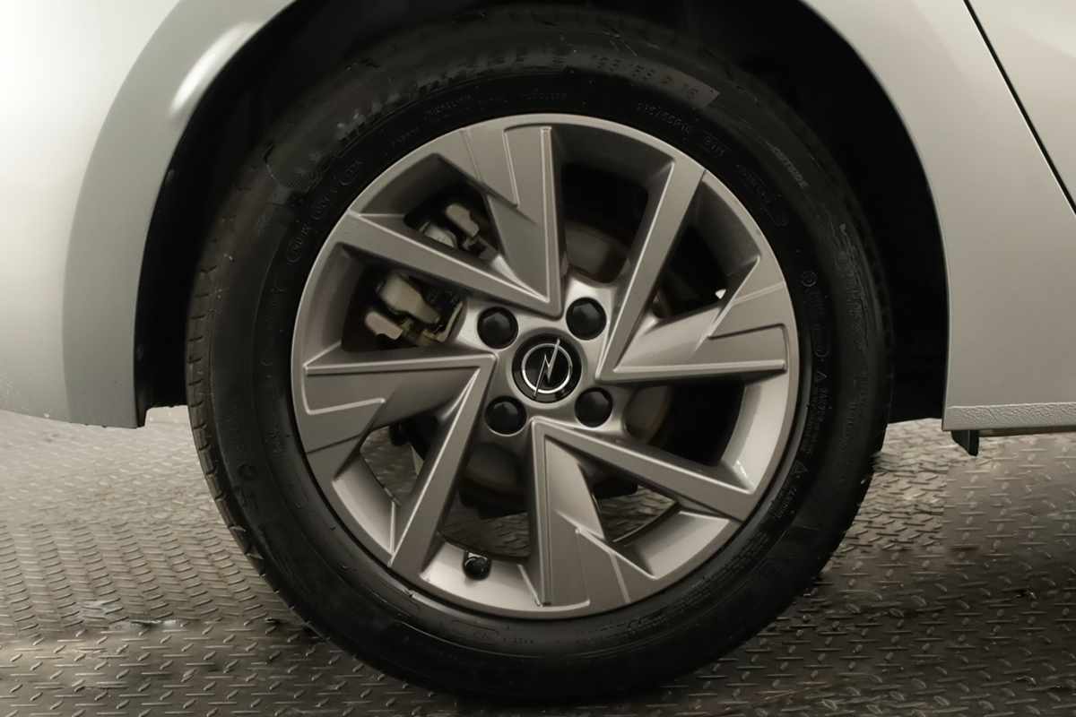 opel-corsa-2025-gasolina-1199cc
