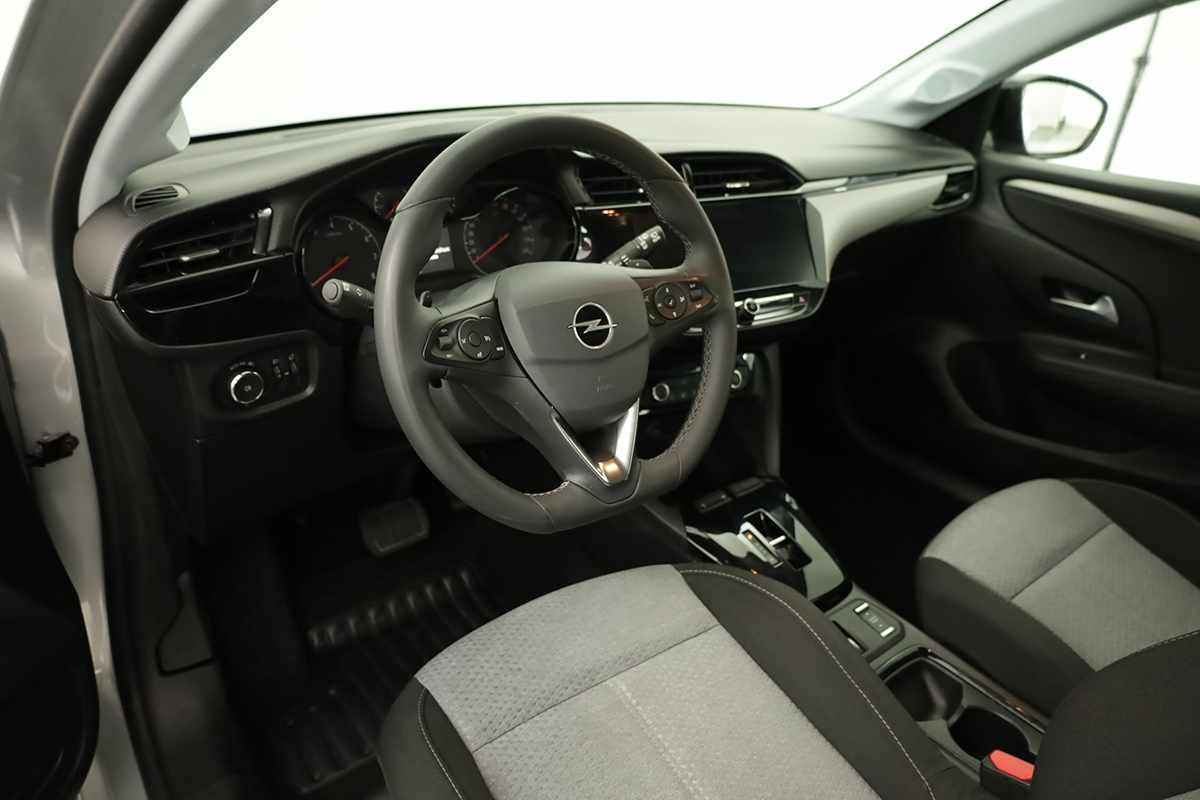 opel-corsa-2025-gasolina-1199cc