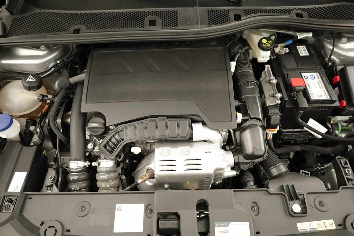 opel-corsa-2025-gasolina-1199cc