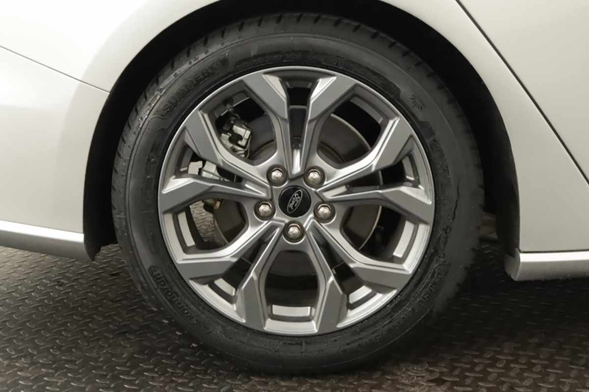 ford-focus-sw-2024-gasolina-998cc