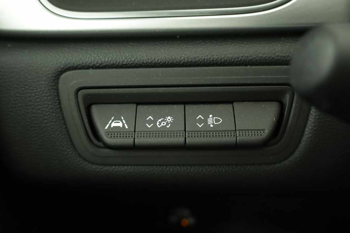 renault-captur-2023-gasolina-999cc