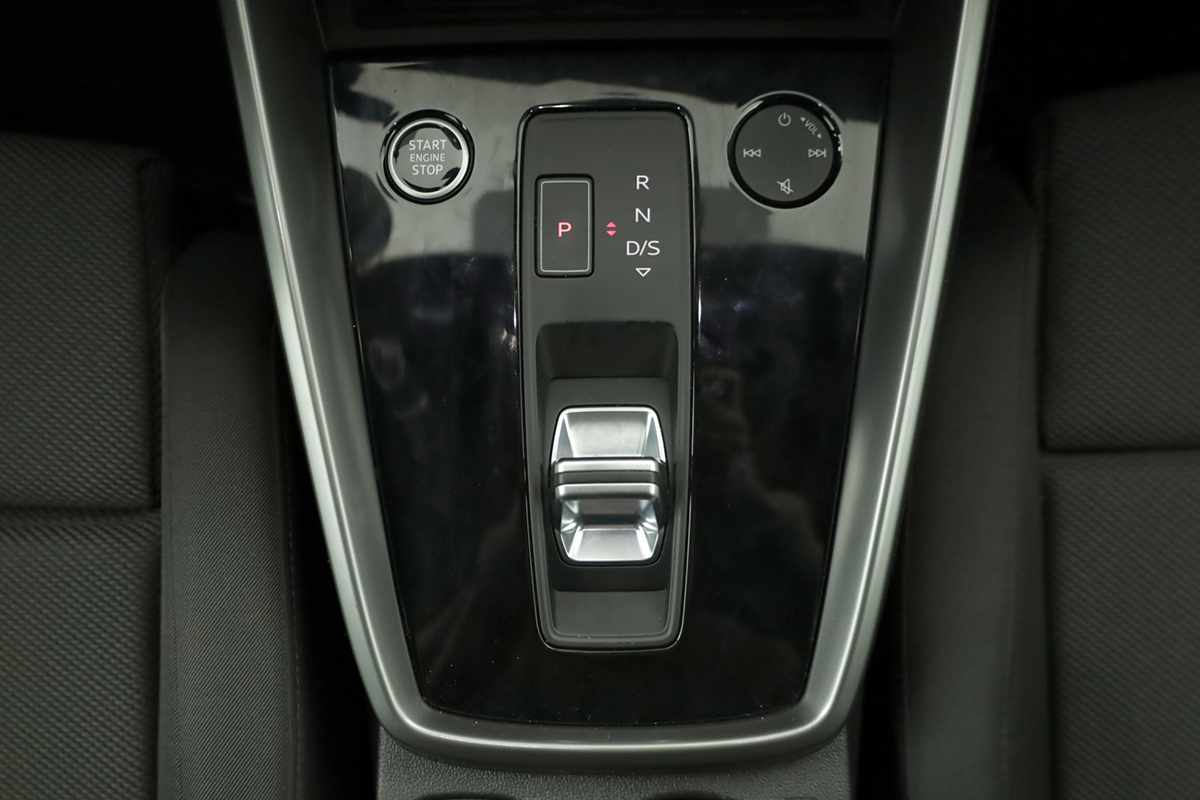audi-a3-sportback-2024-hibrido-a-gasolina-1395cc