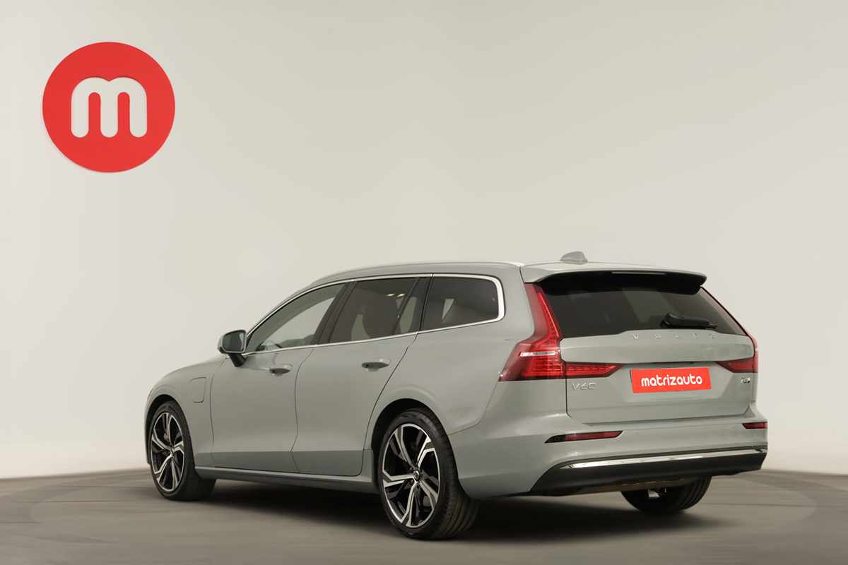 volvo-v60-2025-hibrido-a-gasolina-1969cc