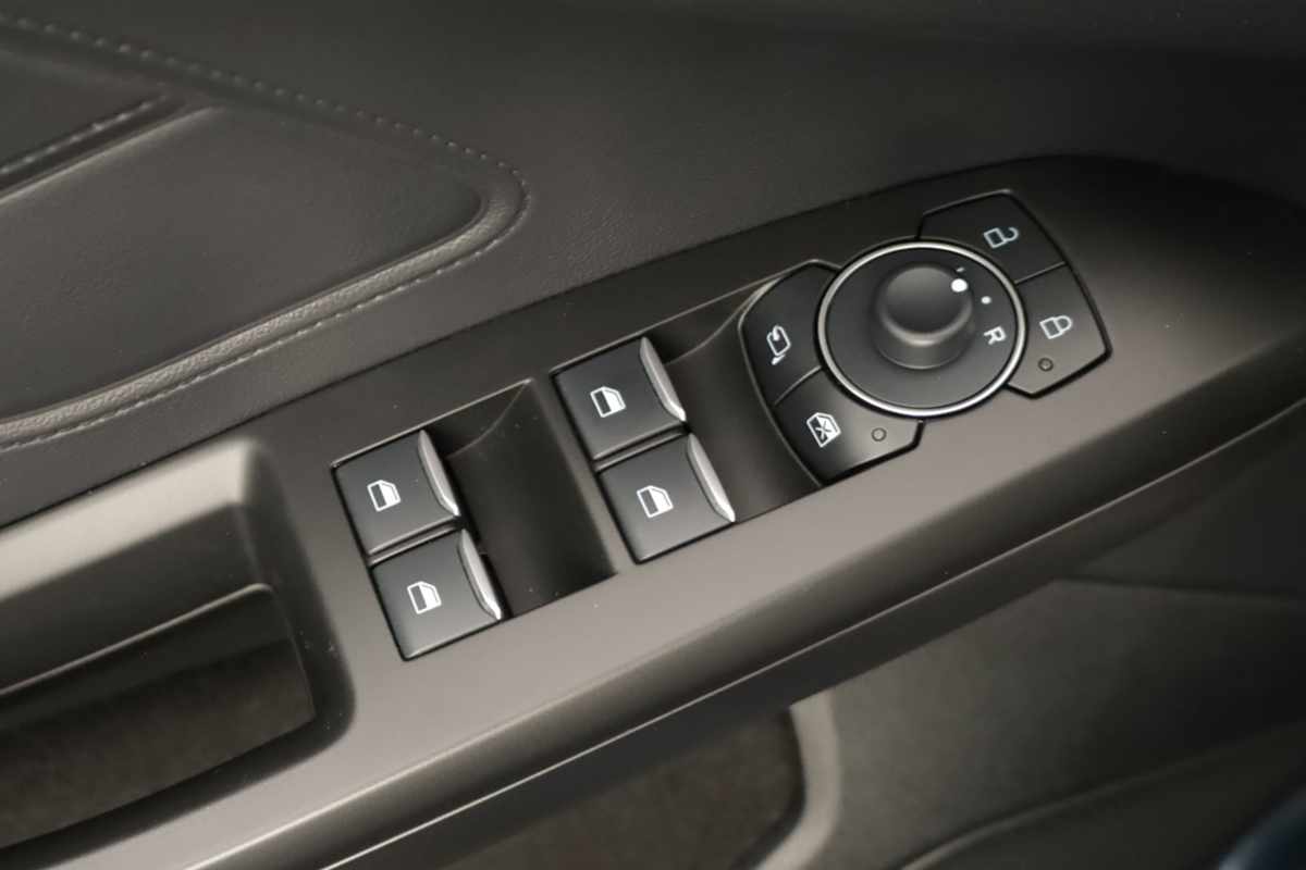 ford-focus-2025-gasolina-998cc