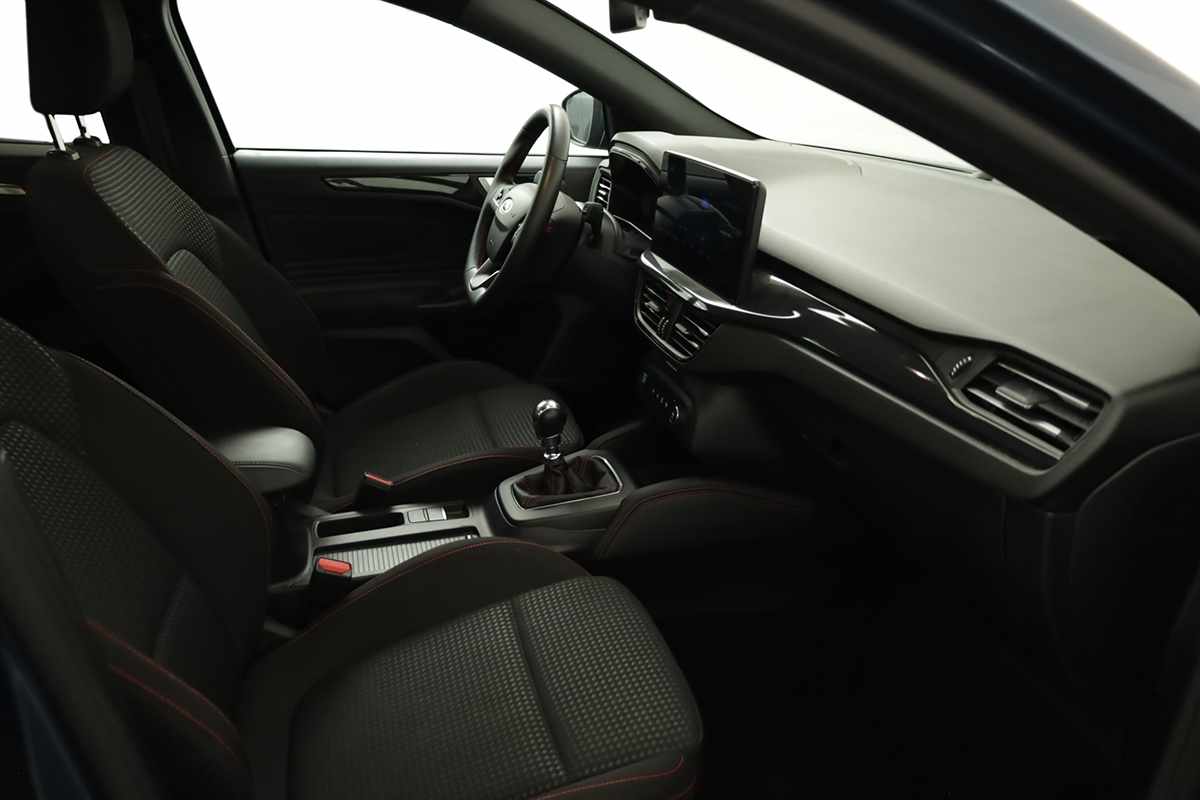 ford-focus-2025-gasolina-998cc