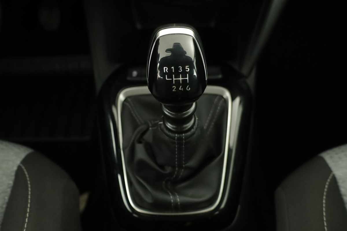 opel-corsa-2025-gasolina-1199cc