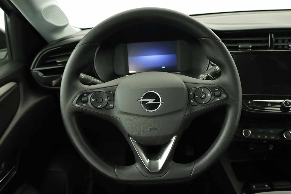 opel-corsa-2025-gasolina-1199cc