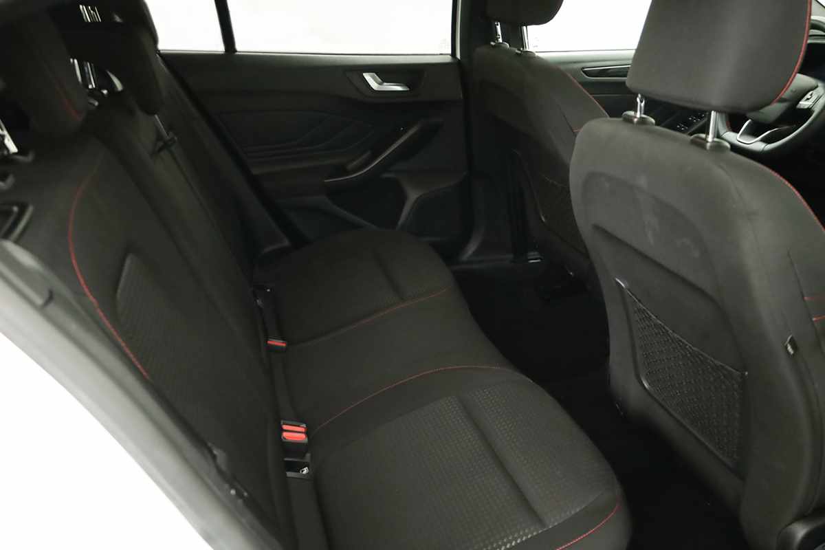 ford-focus-2024-gasolina-998cc