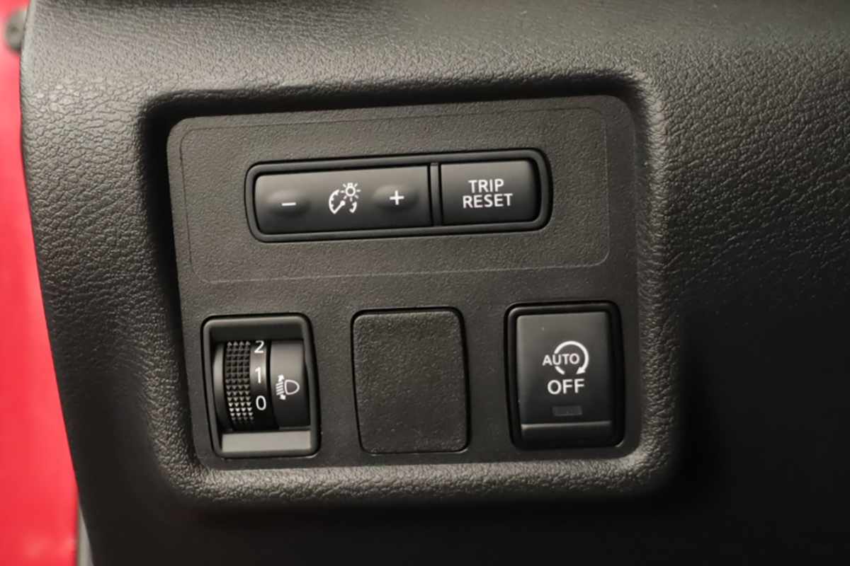 nissan-micra-2023-gasolina-999cc