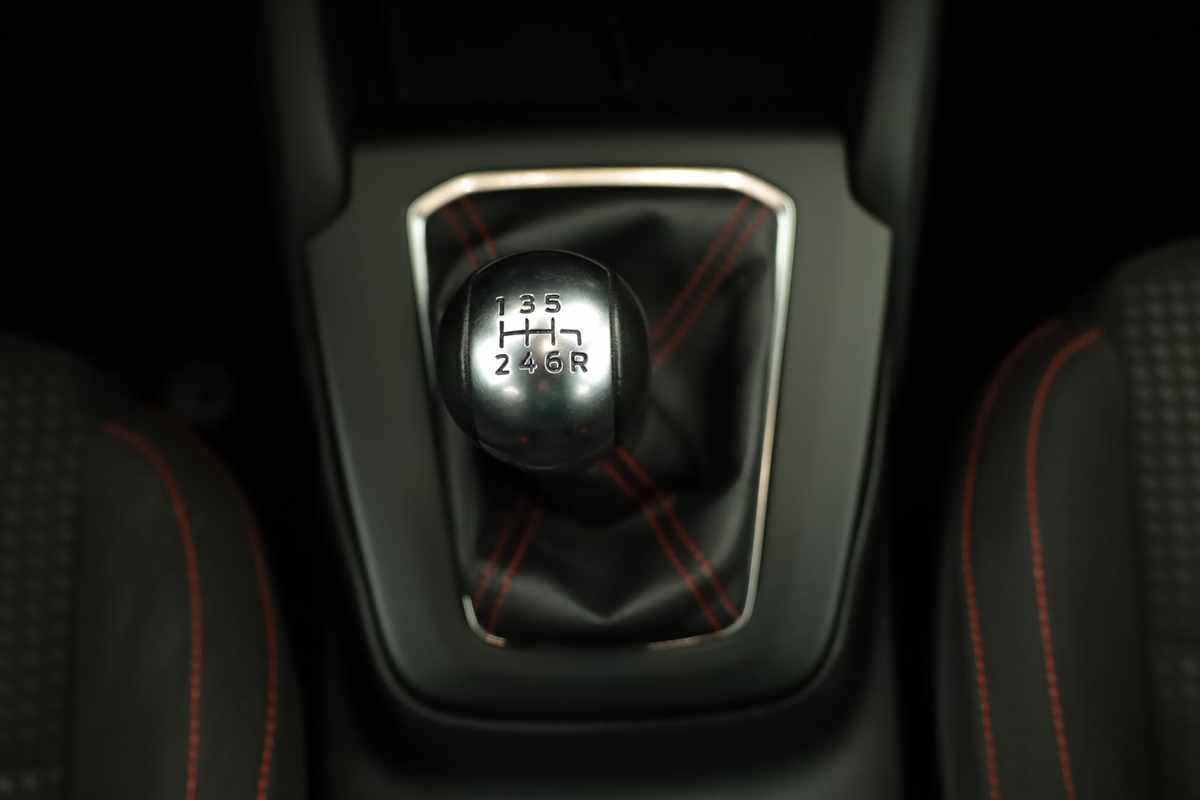 ford-focus-2025-gasolina-998cc