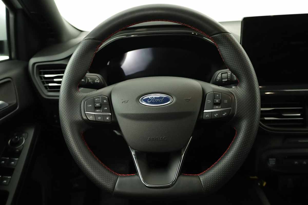 ford-focus-2025-gasolina-998cc