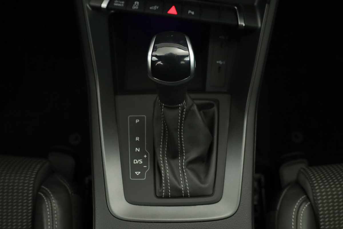 audi-q3-2024-hibrido-a-gasolina-1395cc
