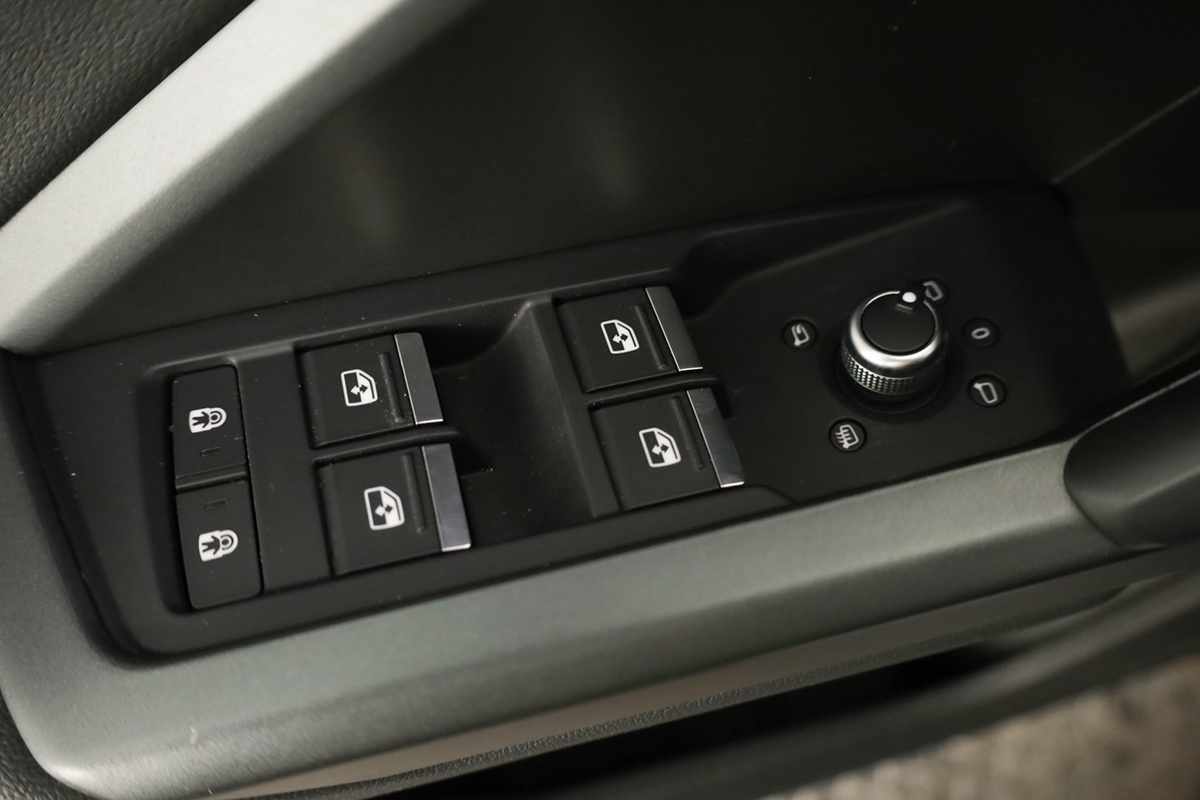 audi-q3-2024-hibrido-a-gasolina-1395cc