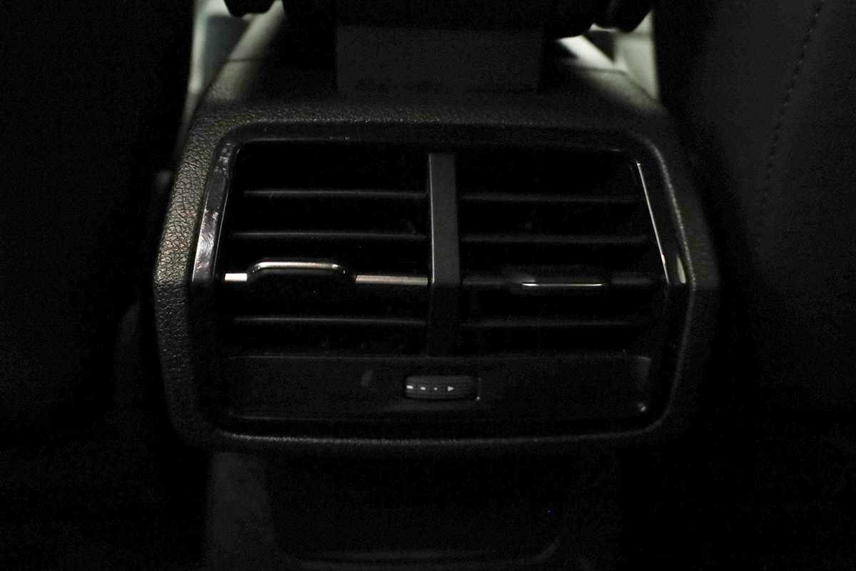 audi-q3-2024-hibrido-a-gasolina-1395cc