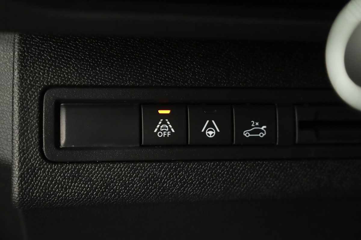 peugeot-3008-2024-gasolina-1199cc