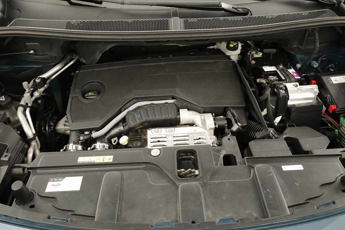 peugeot-3008-2024-gasolina-1199cc