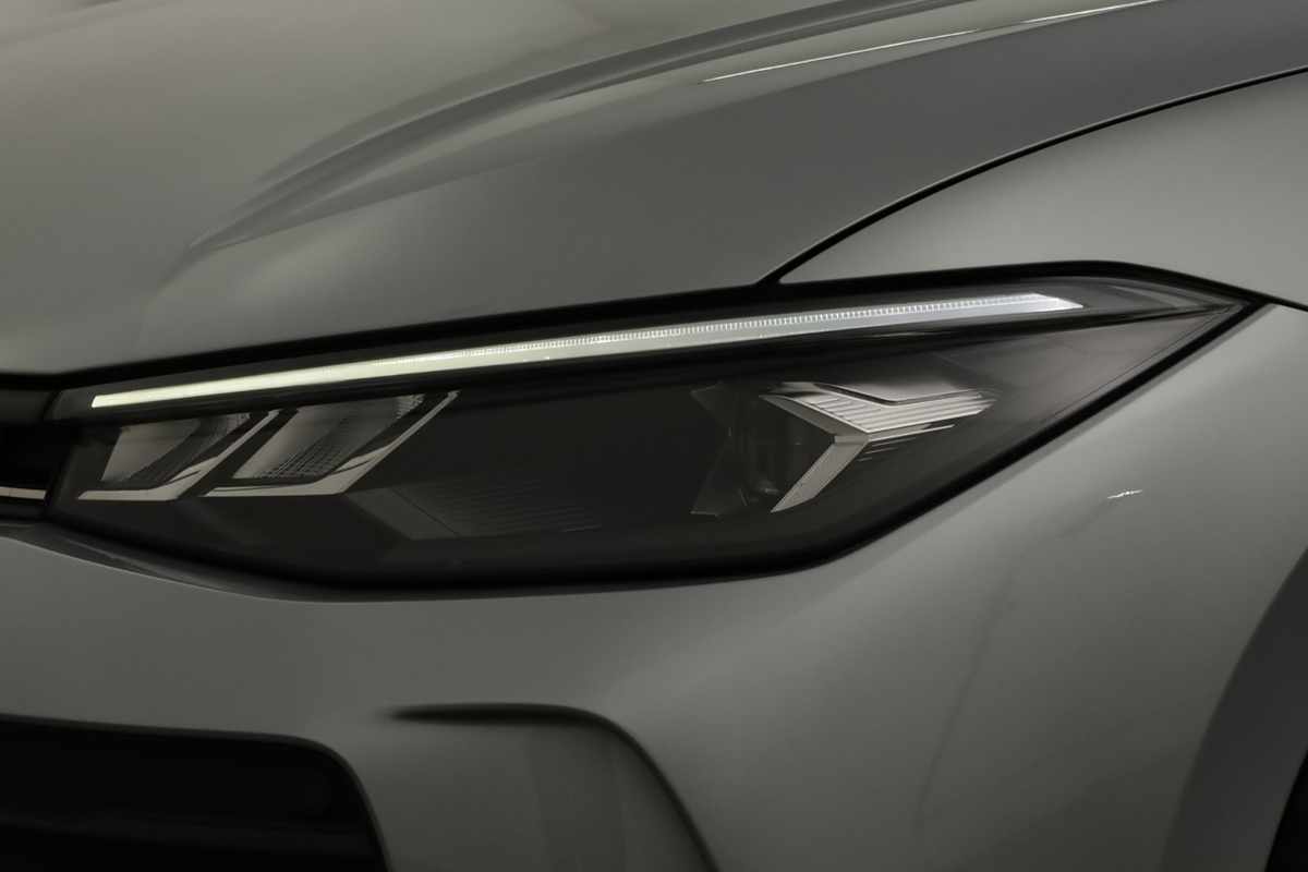 volkswagen-passat-variant-2025-hibrido-a-gasolina-1498cc