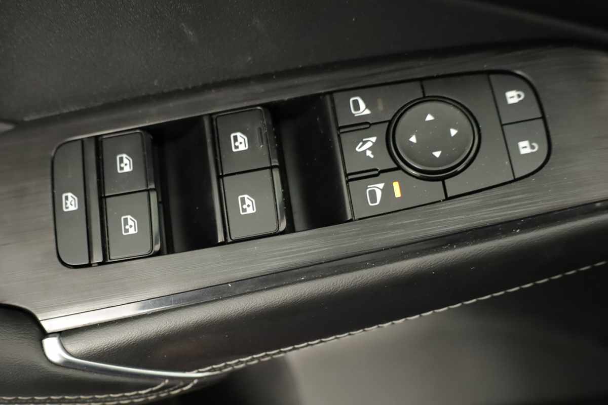 nissan-qashqai-2023-gasolina-1497cc