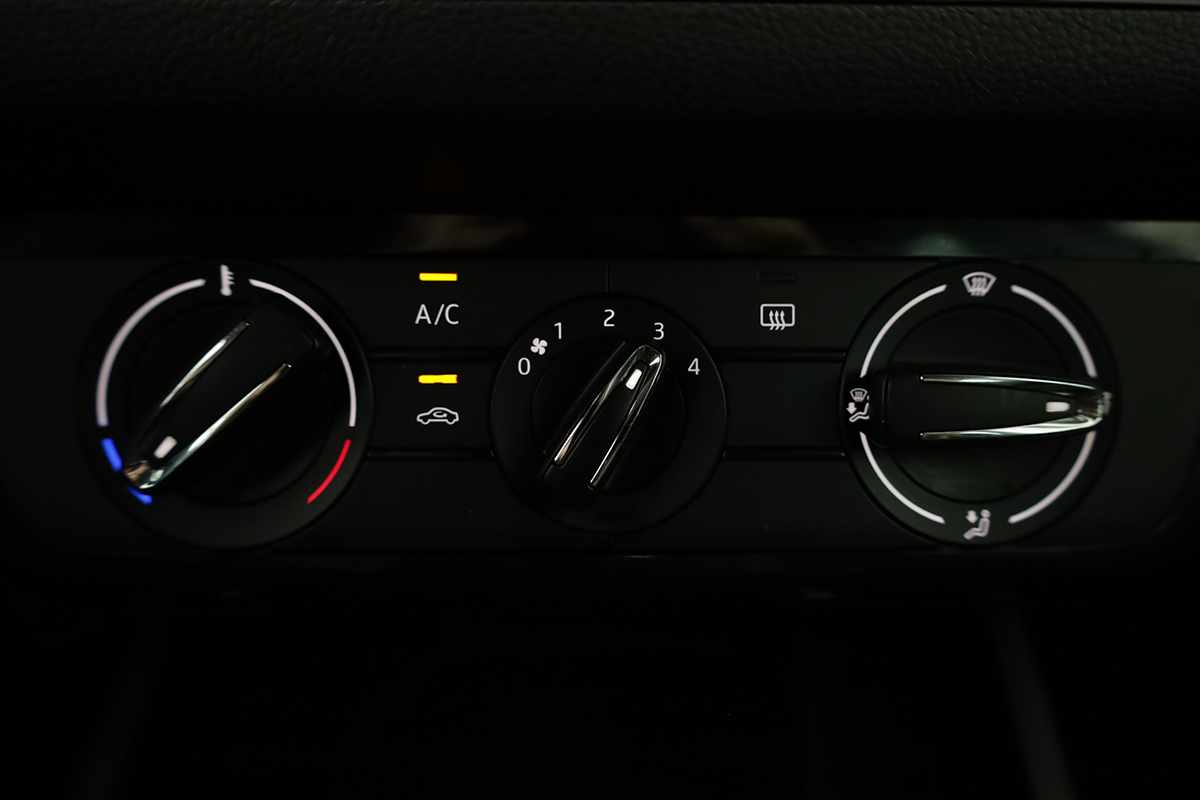 skoda-kamiq-2025-gasolina-999cc