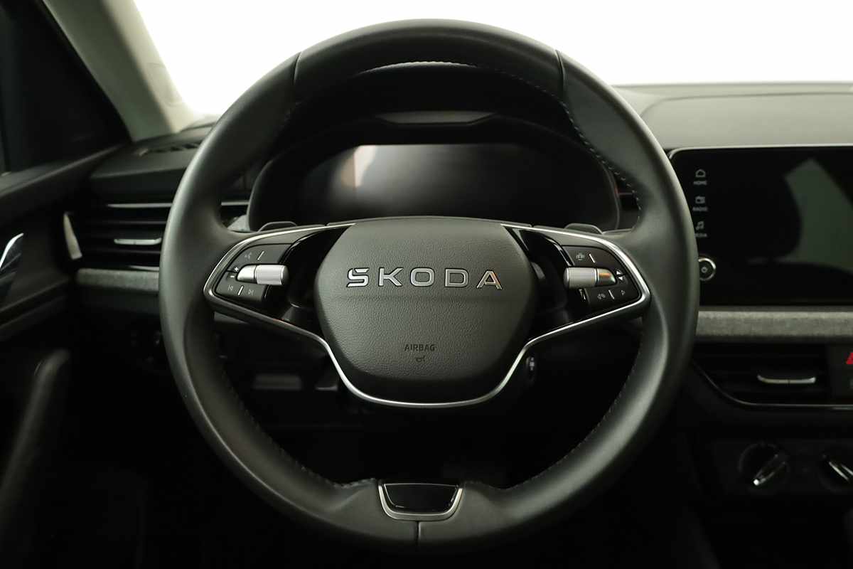 skoda-kamiq-2025-gasolina-999cc