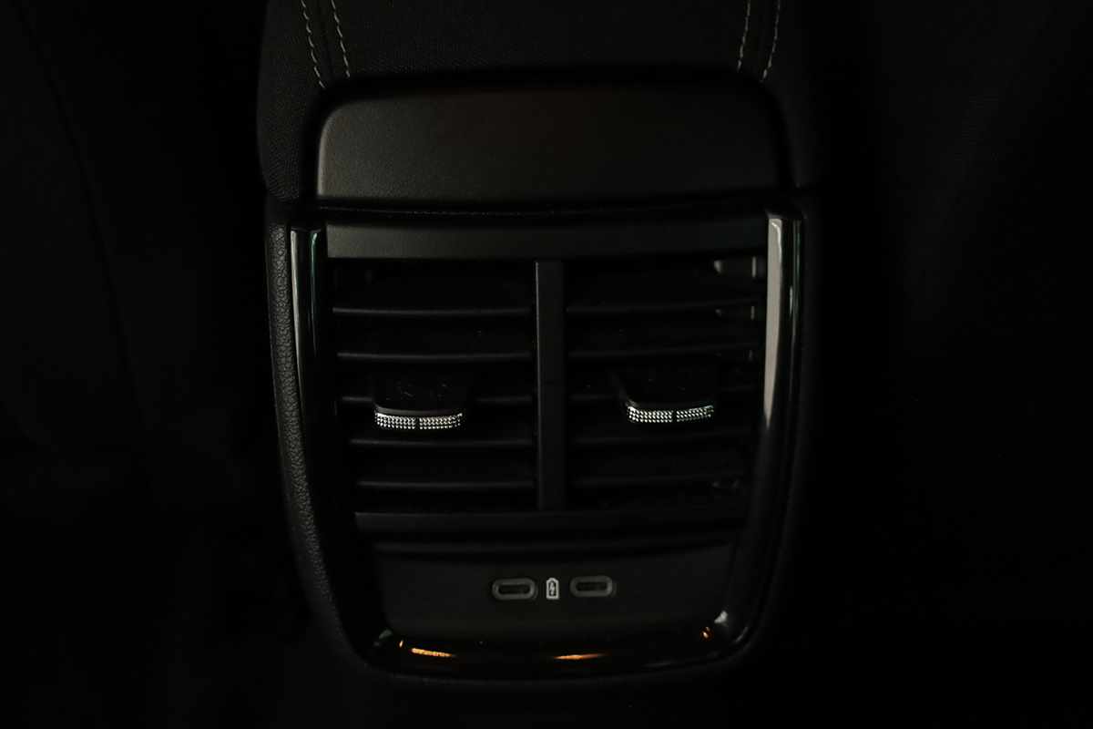 skoda-kamiq-2025-gasolina-999cc