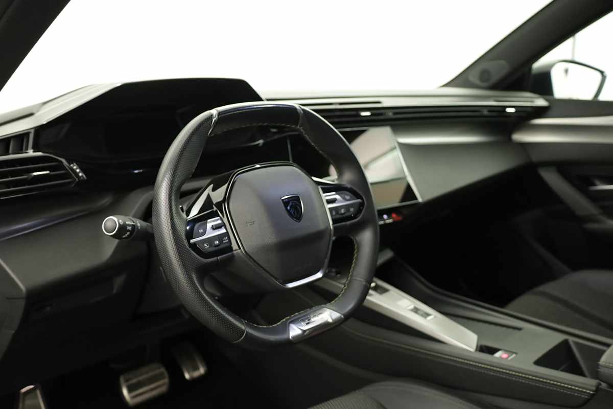 peugeot-308-sw-2024-gasolina-1199cc