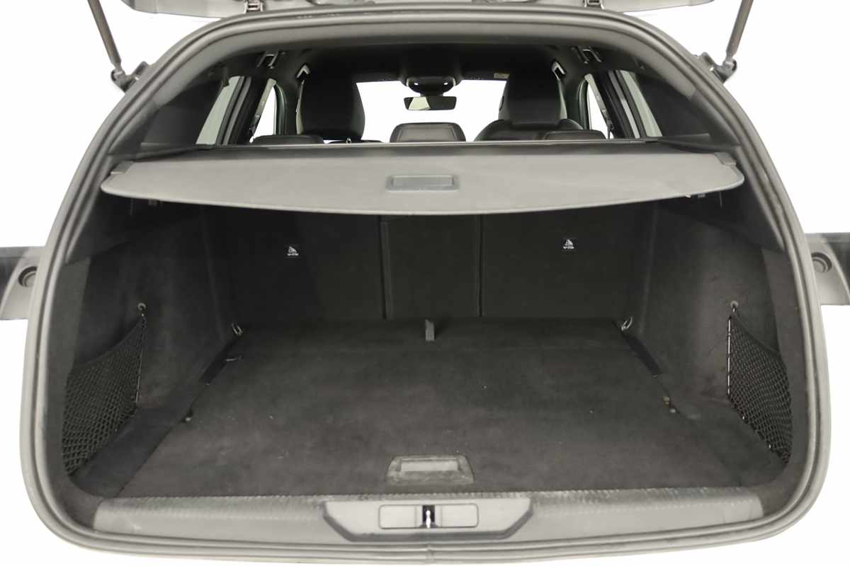 peugeot-308-sw-2024-gasolina-1199cc