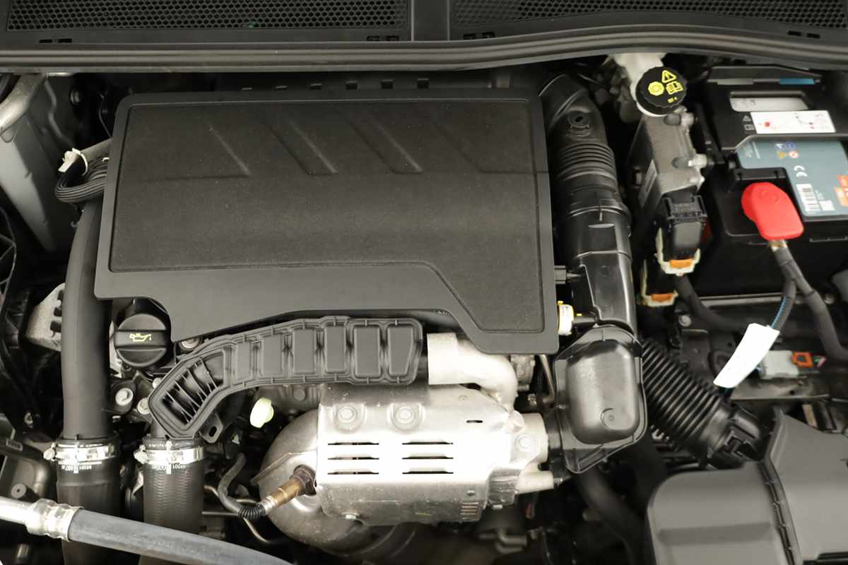 peugeot-308-sw-2024-gasolina-1199cc