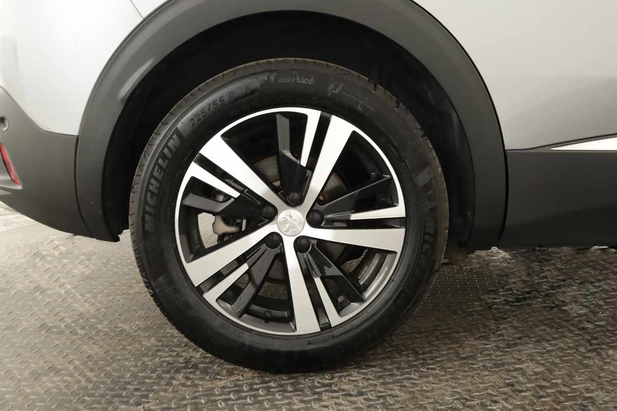peugeot-3008-2024-gasolina-1199cc