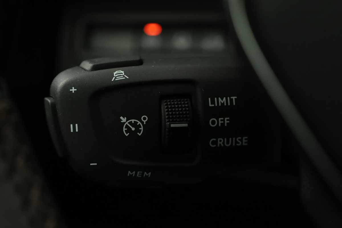 peugeot-3008-2024-gasolina-1199cc