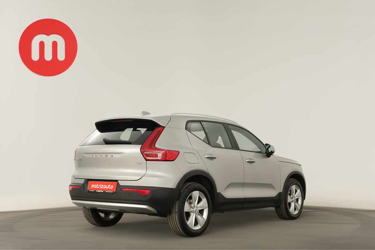 volvo-xc40-2024-gasolina-1477cc