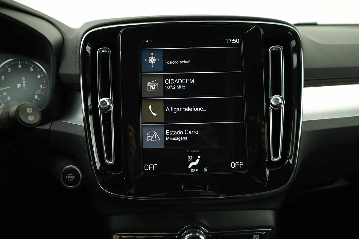 volvo-xc40-2024-gasolina-1477cc
