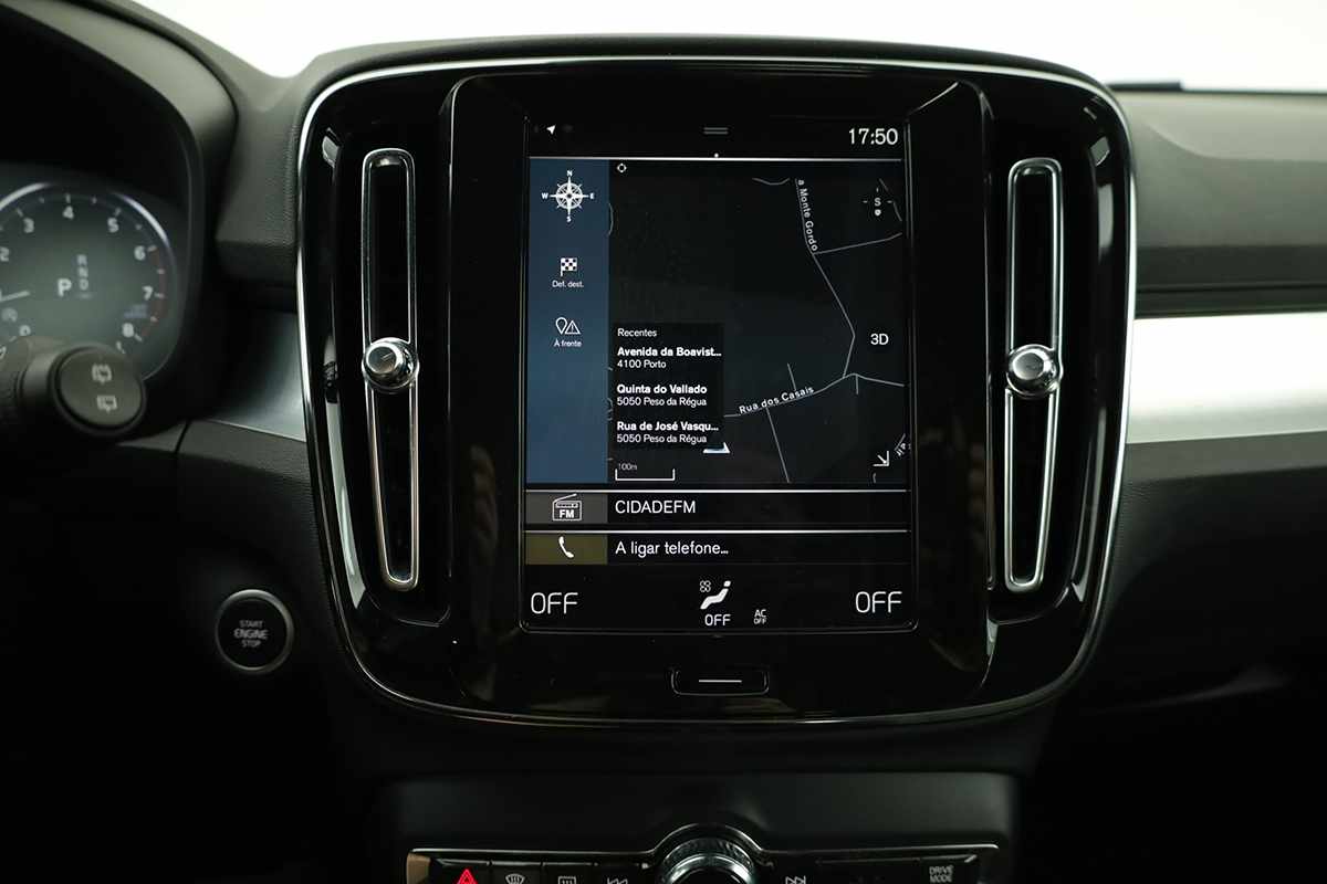 volvo-xc40-2024-gasolina-1477cc