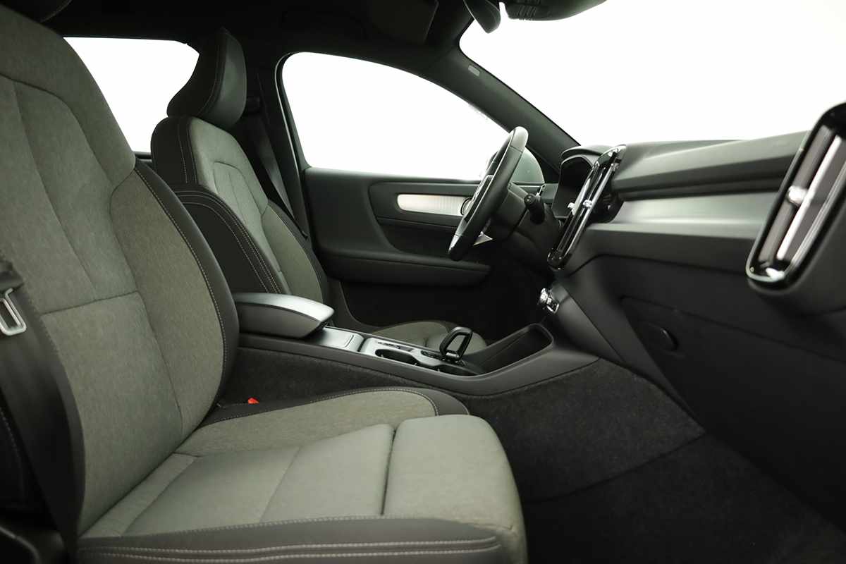 volvo-xc40-2024-gasolina-1477cc